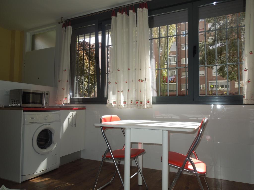 Apartamento Cuatro Torres Madrid Dış mekan fotoğraf